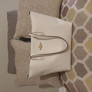 Coach White Tote Bag